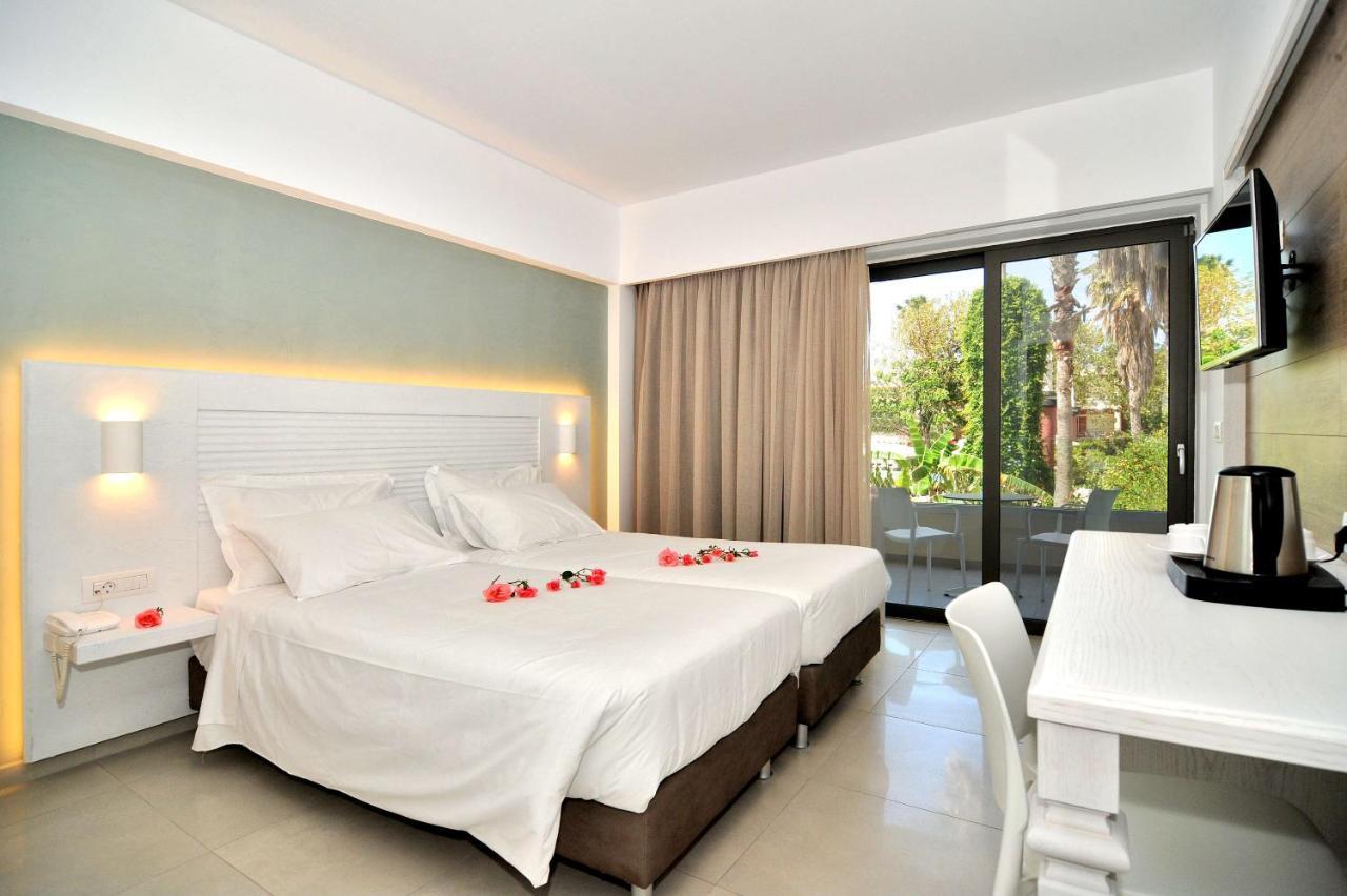 Apollon Hotel คอสทาวน์ ภายนอก รูปภาพ